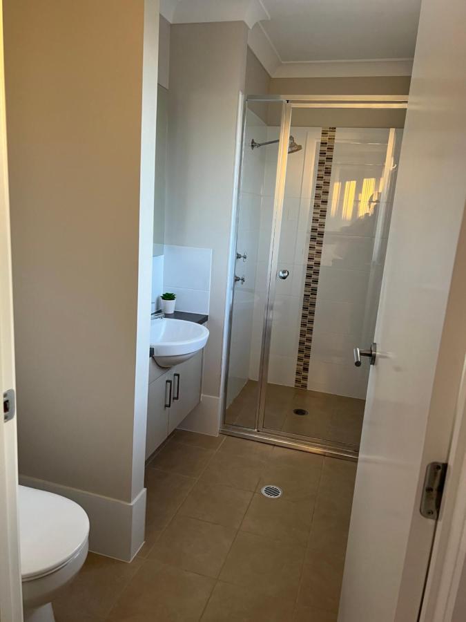 הוילה Schofields 4Br House For Whole Family מראה חיצוני תמונה