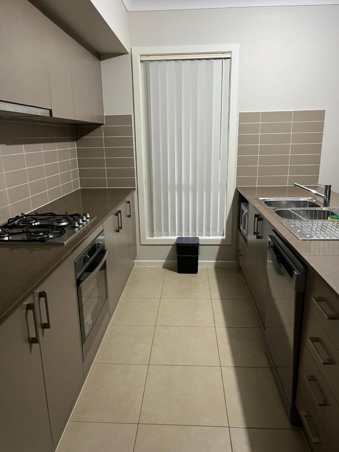 הוילה Schofields 4Br House For Whole Family מראה חיצוני תמונה